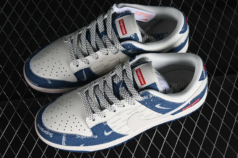 All categories Nk SB Dunk series Nk SB Dunk Low Low-top sneakers Nk Dunk Low Supreme-Barrage blue jeans Anniversary high-end customization Low-top casual sneakers FC1688-194